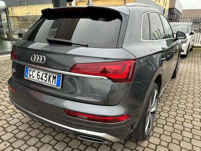 AUDI Q5 40 2.0 TDI mHEV 12V S line quattro S tronic Immagine 3