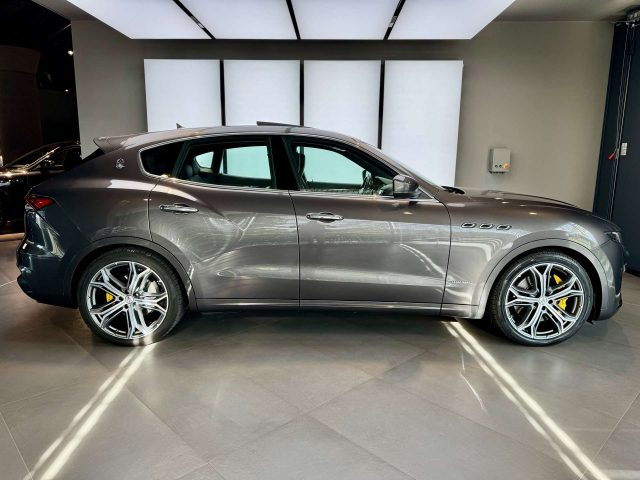 MASERATI Levante 3.0 V6 GranSport 250cv , Tetto panoramico apr.C.21 Immagine 4