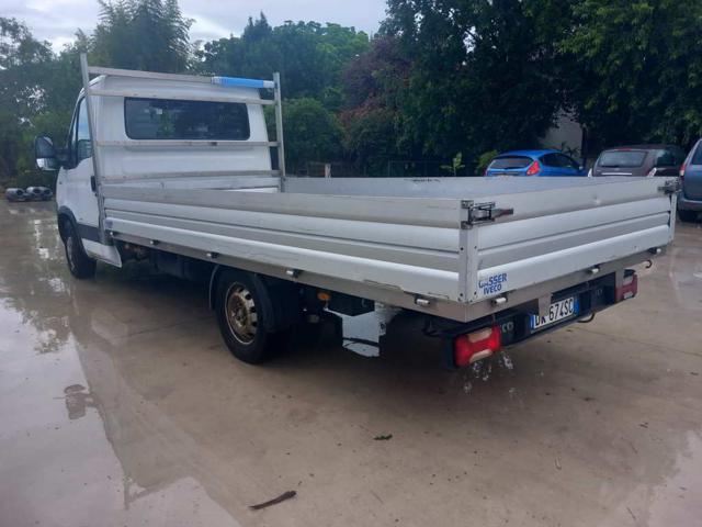 IVECO DAILY  35S 18 3.0 HDI Immagine 2