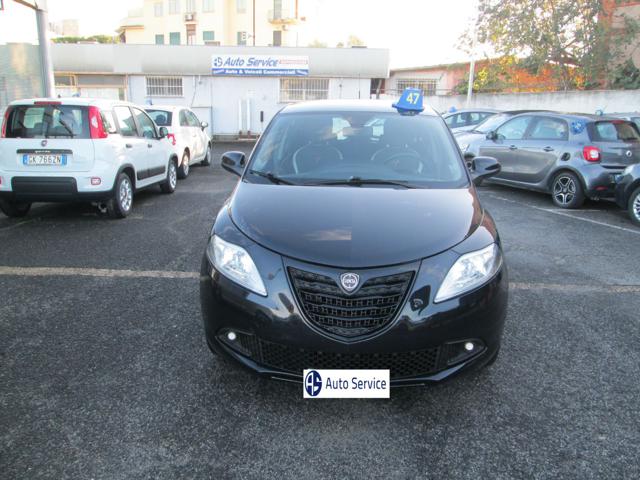 LANCIA Ypsilon 1.2 69 CV 5 porte GPL Ecochic Gold Immagine 0