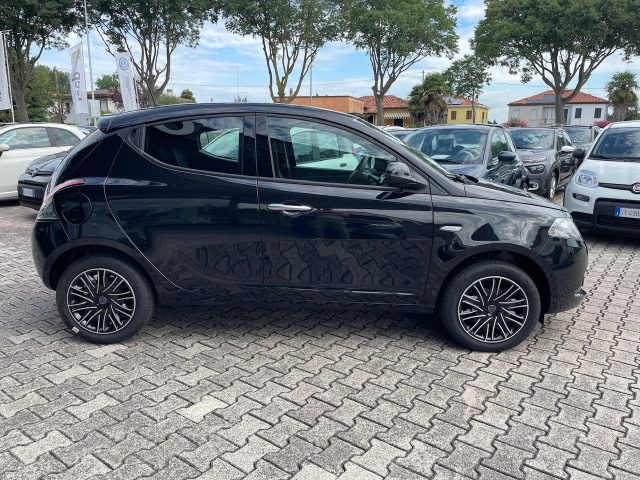 LANCIA Ypsilon 1.0 FireFly 5 porte S&S Hybrid Oro VARI COLORI Immagine 3