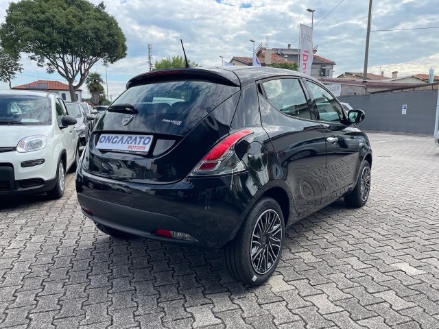 LANCIA Ypsilon 1.0 FireFly 5 porte S&S Hybrid Oro VARI COLORI Immagine 4