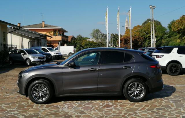 ALFA ROMEO Stelvio 2.2 Turbodiesel 210 CV AT8 Q4 Executive Immagine 1