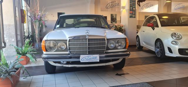 MERCEDES-BENZ 250 250  W123 *CONDIZIONI SPLENDIDE E ORIGINALISSIME* Immagine 1