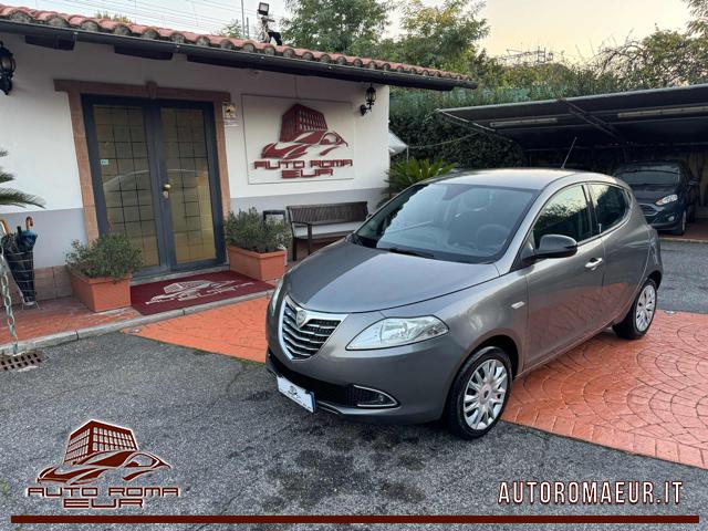 lancia ypsilon 1.2 69cv tagliandata gommata euro 6