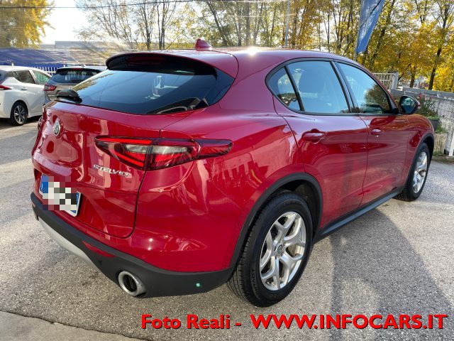 ALFA ROMEO Stelvio 2.2 Turbodiesel 160 CV AT8 RWD Business Immagine 1