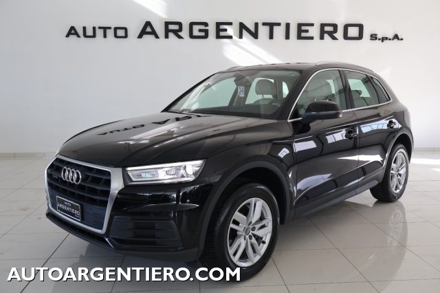 AUDI Q5 40 TDI quattro Business Design PELLE BEIGE LED NAV Immagine 0