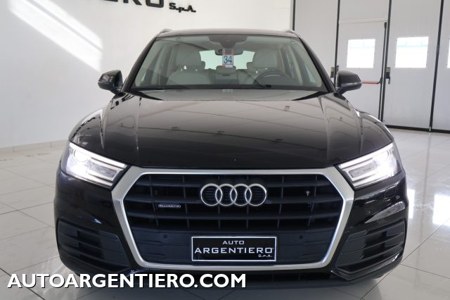 AUDI Q5 40 TDI quattro Business Design PELLE BEIGE LED NAV Immagine 1