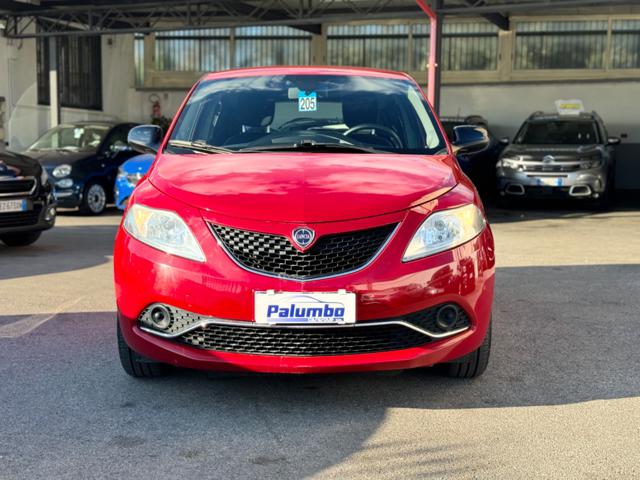 LANCIA Ypsilon 1.3 MJT 16V 95 CV 5 porte S&S Silver Immagine 1