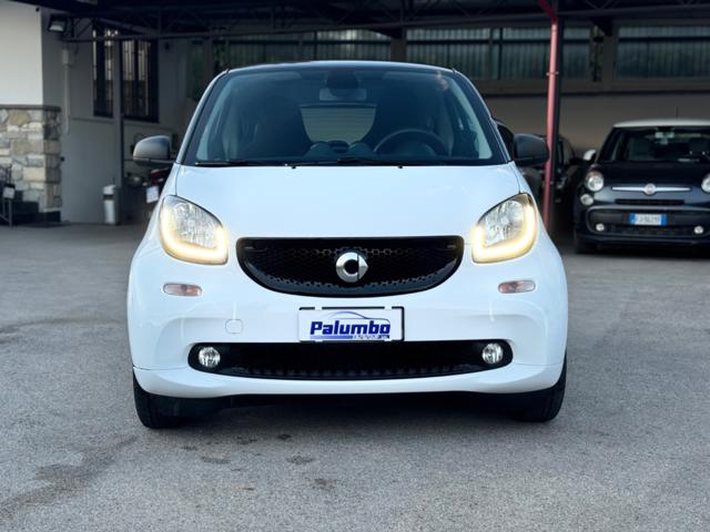 SMART ForTwo 70 1.0 Passion FULL LED Immagine 1