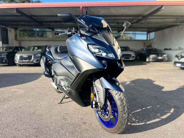 YAMAHA T-Max 560 sport con soli 3Mila km 0 SINISTRI Immagine 2