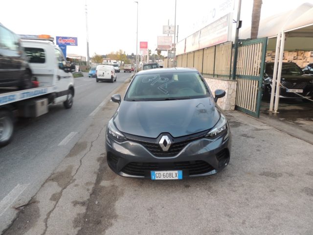 RENAULT Clio TCe 100 CV GPL 5 porte Business Immagine 0