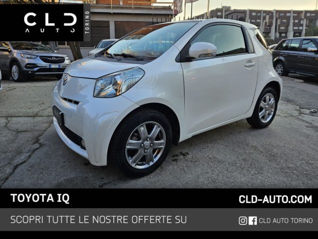 TOYOTA iQ 1.0 Active Immagine 0