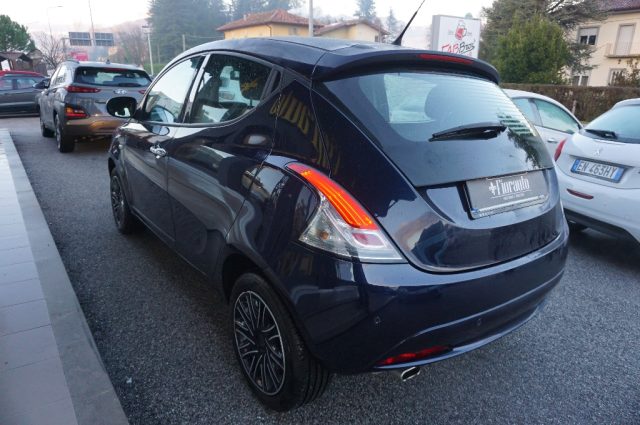 LANCIA Ypsilon 1.2 69 CV 5 porte Gold X NEOPATENTATI Immagine 4