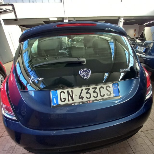 LANCIA Ypsilon 1.0 FireFly 5 porte S&S Hybrid Ecochic Gold Immagine 3