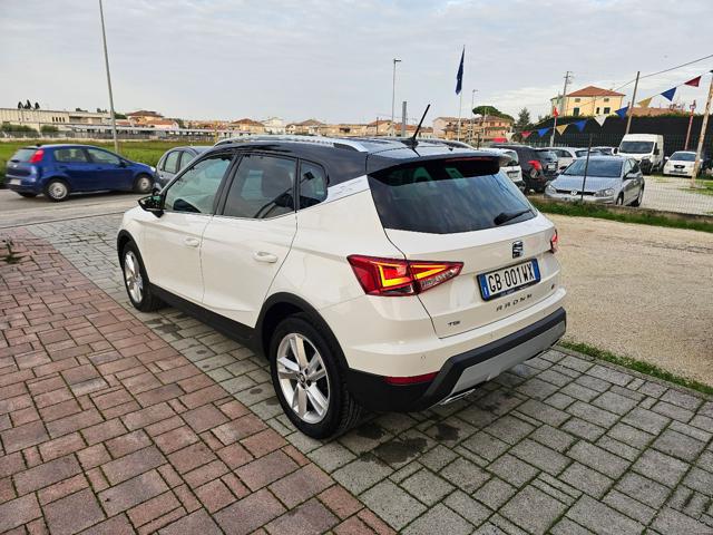 SEAT Arona 1.0 TGI FR Immagine 2