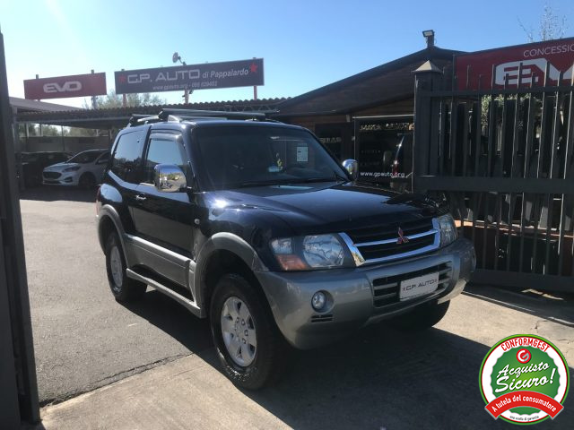 MITSUBISHI Pajero 2.5 TDI 3p. Instyle Immagine 2