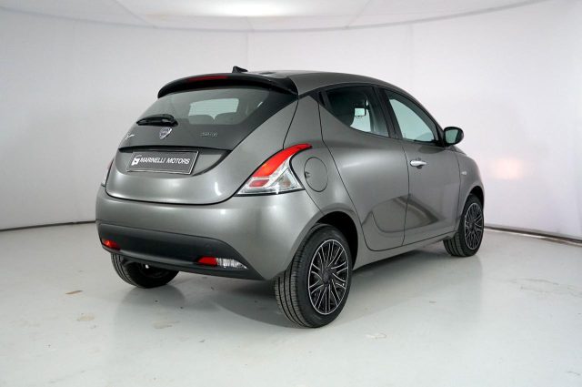 LANCIA Ypsilon 1.0 70CV HYBRID Immagine 1