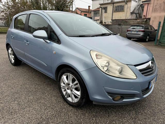 OPEL Corsa 1.3 CDTI 75CV neopatentati senza lavoro da fare Immagine 0