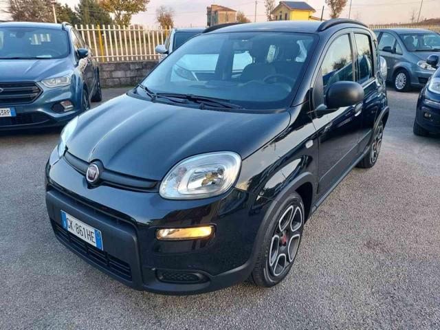 FIAT Panda 1.0 FireFly S&S Hybrid City Life Immagine 1