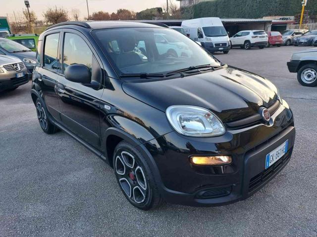 FIAT Panda 1.0 FireFly S&S Hybrid City Life Immagine 0