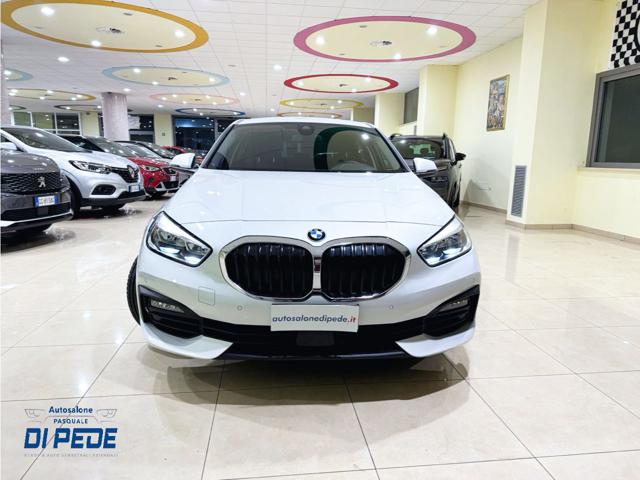 BMW 116 d 5p. Business Advantage Immagine 1