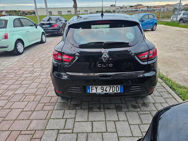 RENAULT Clio dCi 8V 75 CV 5 porte DUEL N1 Immagine 3