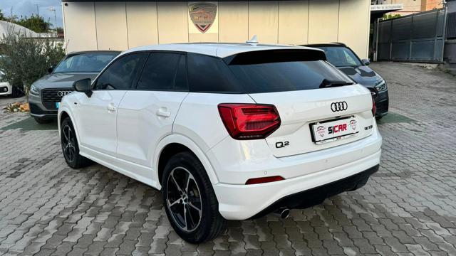 AUDI Q2 1.6 TDI S tronic admired Immagine 1