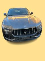 MASERATI Levante V6 Diesel AWD Gransport (motore rotto)