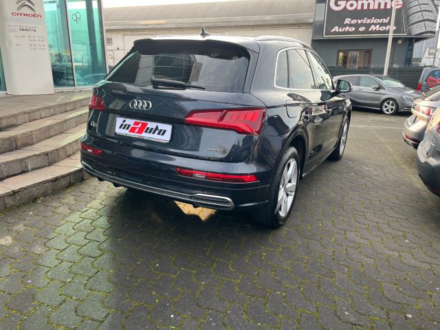 AUDI Q5 40 TDI quattro S tronic S LINE Immagine 3