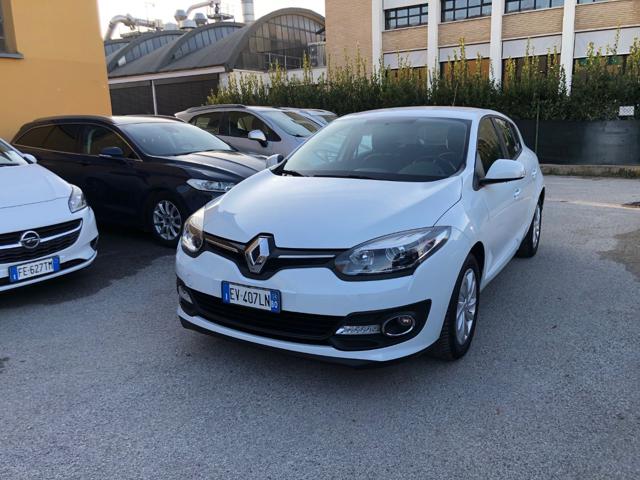 RENAULT Megane Mégane 1.6 Wave Immagine 1