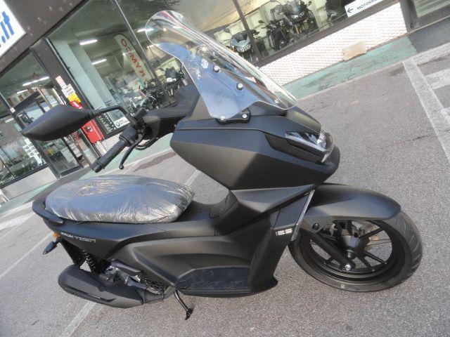 KYMCO Skytown 125 Skytown 125 Immagine 1