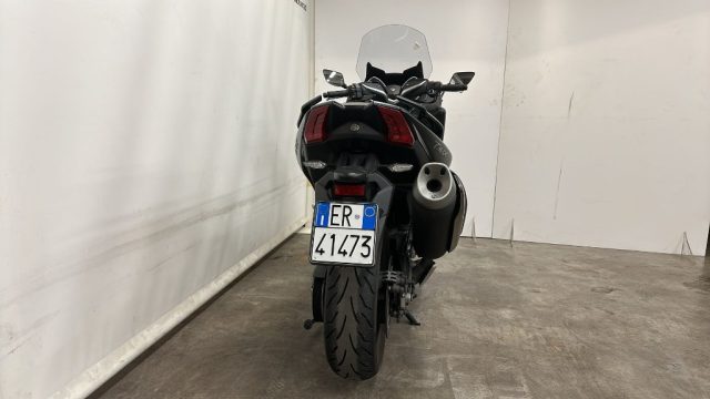 YAMAHA T Max 530 . Immagine 1