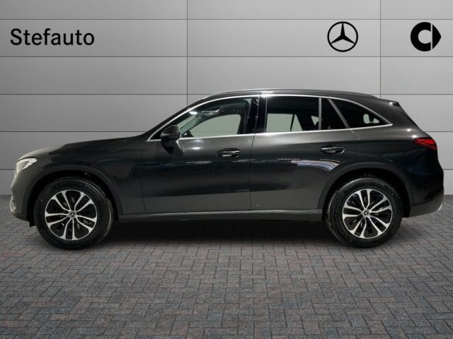 MERCEDES-BENZ GLC 220 d 4Matic Mild Hybrid Advanced Plus Immagine 2