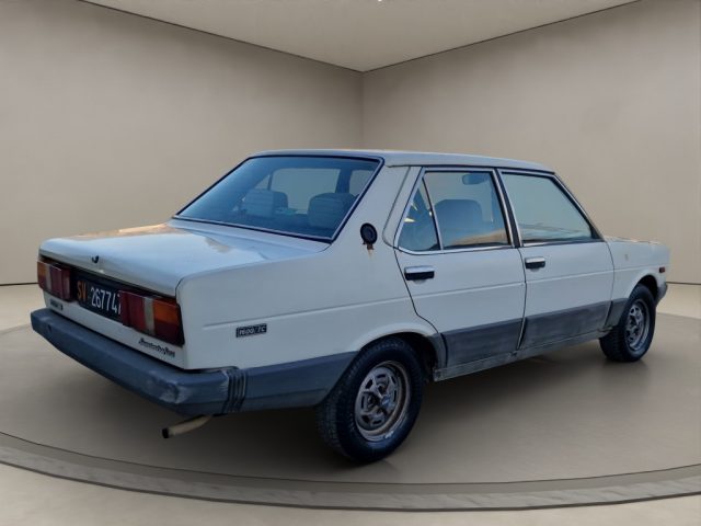 FIAT 131 1600 4 porte Super Immagine 4