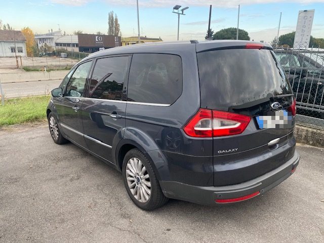 FORD Galaxy 2.0 TDCi 163 CV Powershift DPF Titanium Immagine 3