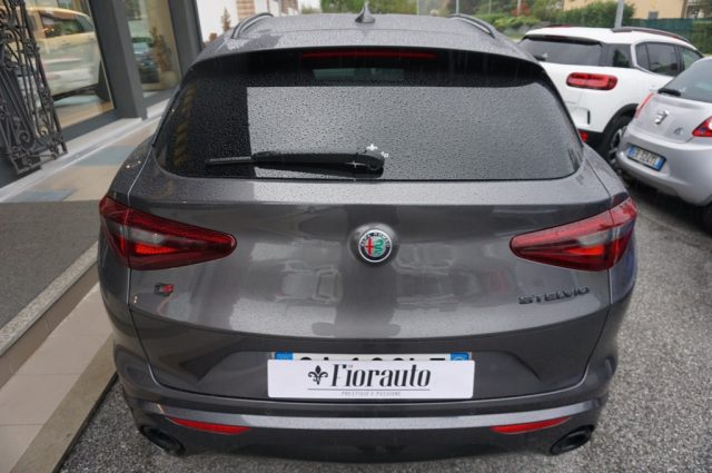 ALFA ROMEO Stelvio 2.2mjt210 AT8 Q4 VELOCE Immagine 3