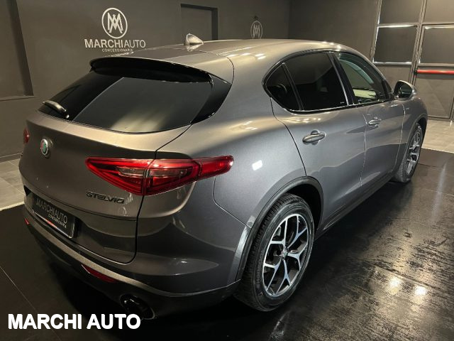 ALFA ROMEO Stelvio 2.2 Turbodiesel 190 CV AT8 Q4 Sprint Immagine 4