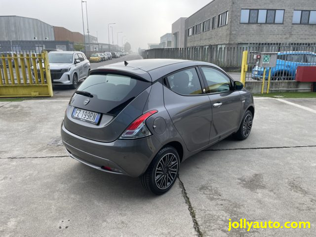 LANCIA Ypsilon 1.2 69 CV 5P **GPL** Ecochic Gold OK NEOPANTENTATI Immagine 4