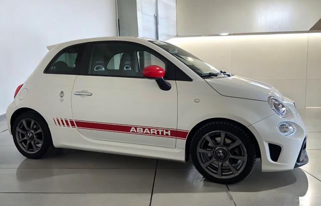 ABARTH 595 1.4 Turbo T-Jet 145 CV *70* ANNIVERSARIO Immagine 2