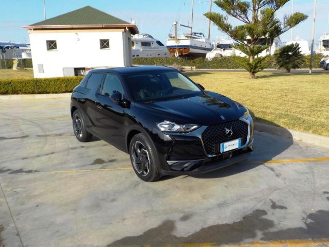 DS AUTOMOBILES DS 3 Crossback PureTech 100 Business Immagine 1