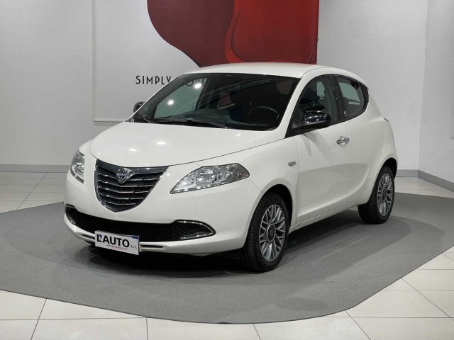 LANCIA Ypsilon 1.2 69 CV 5 porte GPL Ecochic Gold Immagine 0