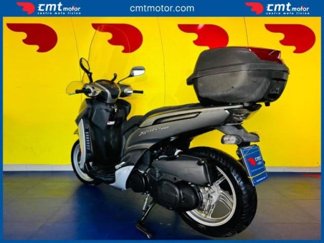 YAMAHA Xenter 125 Garantito e Finanziabile Immagine 3