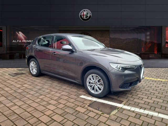 ALFA ROMEO Stelvio MY19 2200 MJT 190CV Q4 BUSINESS Immagine 2