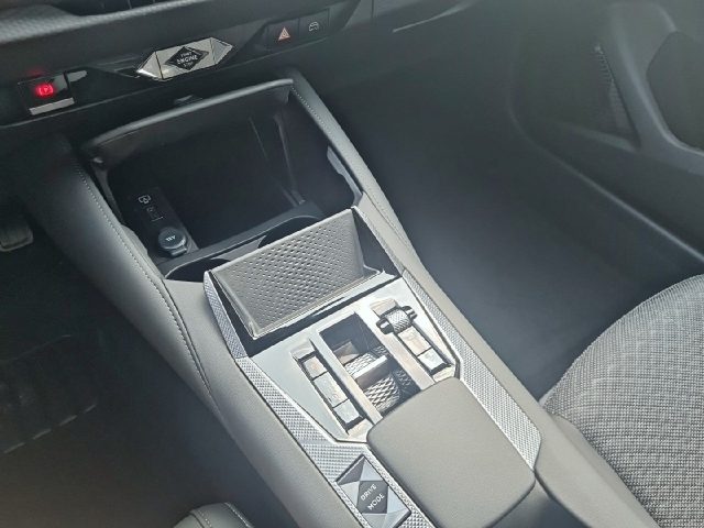 DS AUTOMOBILES DS 4 MY24 1200 BZ 130CV AUT BASTILLE  - foto 14
