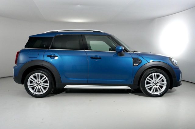 MINI Countryman COOPER D 2.0 150CV AUTO Immagine 3