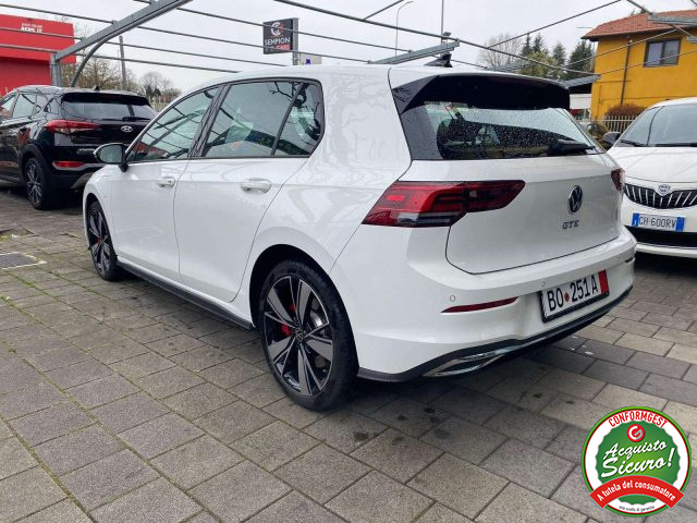 VOLKSWAGEN Golf GTE 1.4  245cv eHybrid DSG NAVI COCKPIT Immagine 3