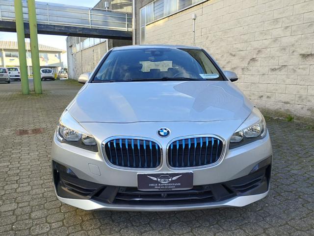 BMW 225 xe Active Tourer iPerformance Luxury aut. Immagine 1