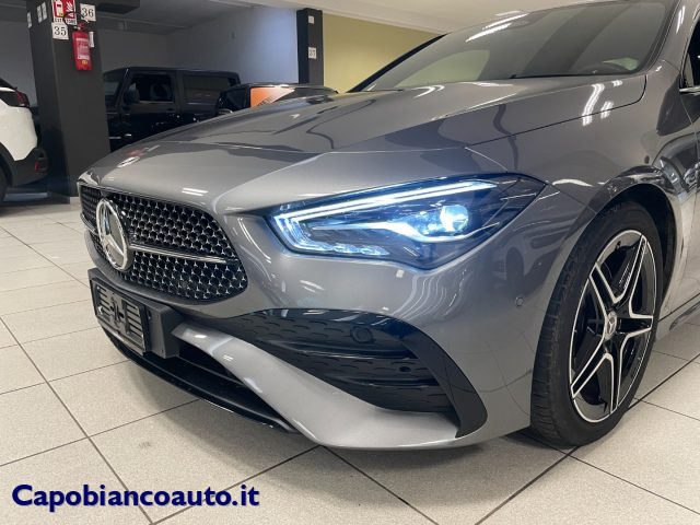 MERCEDES-BENZ CLA 200 d Automatic Premium AMG+18.300KM+LUCI AMBIENT Immagine 1