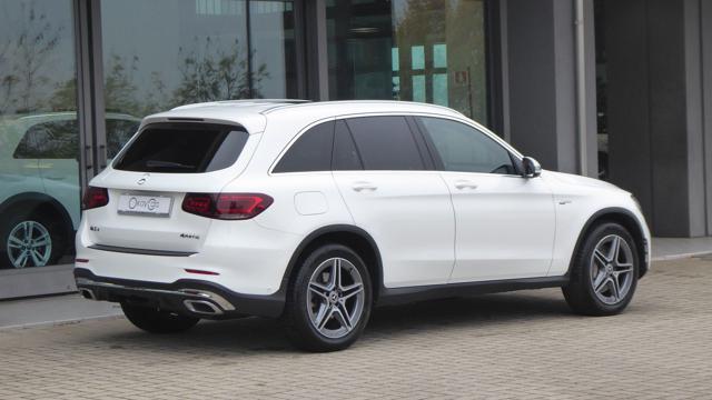 MERCEDES-BENZ GLC 220 d 4Matic Premium AMG Immagine 2